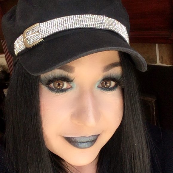 Meet your Posher, Natalia - Picture 1 of 1